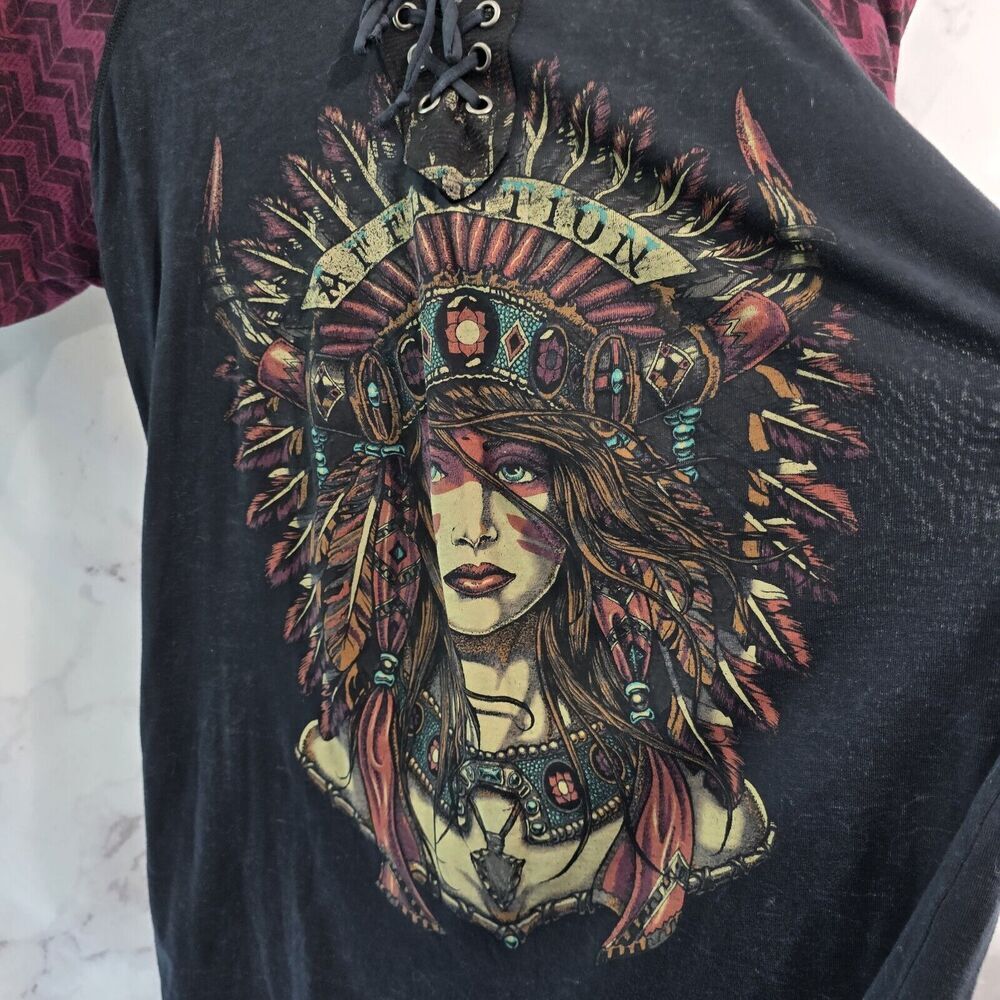 Affliction T Shirt Women Medium Black Red Tee Short Sleeve Criss Cross Feather - Picture 8 of 11